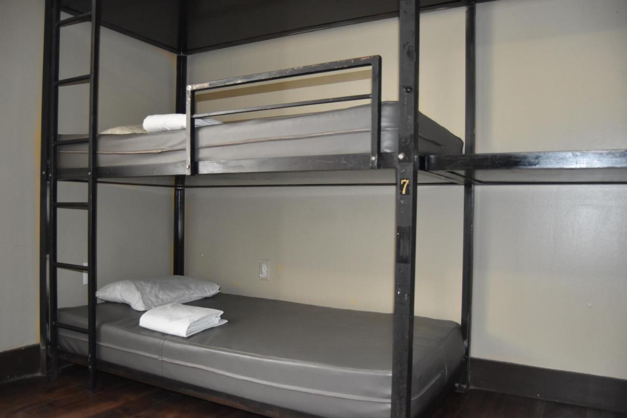 Miami Party Hostel Miami Beach Ngoại thất bức ảnh