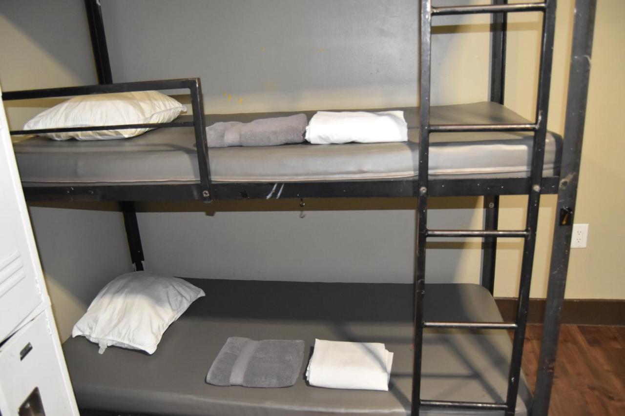 Miami Party Hostel Miami Beach Ngoại thất bức ảnh
